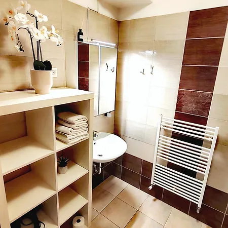 Apartman Lucky Center