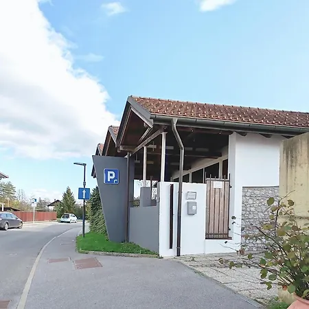 Lucky Center Apartament *