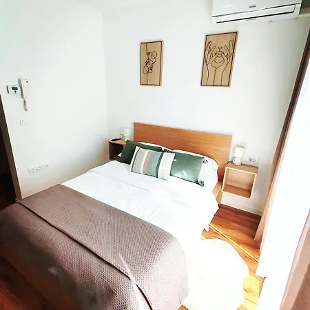 Lucky Center Apartment