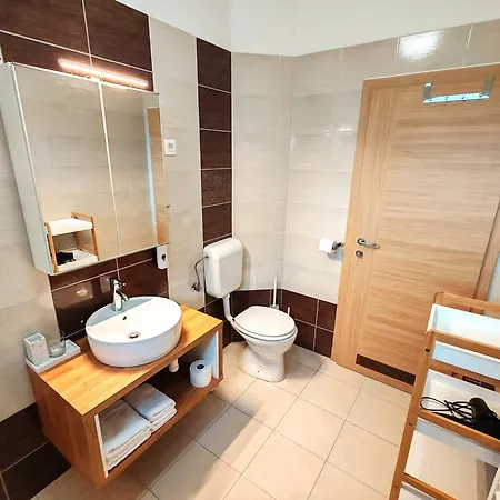 Lucky Center ليوبليانا