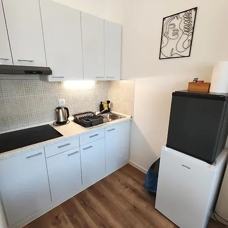 Lucky Center Apartamento