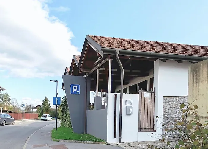 Lucky Center Apartament *