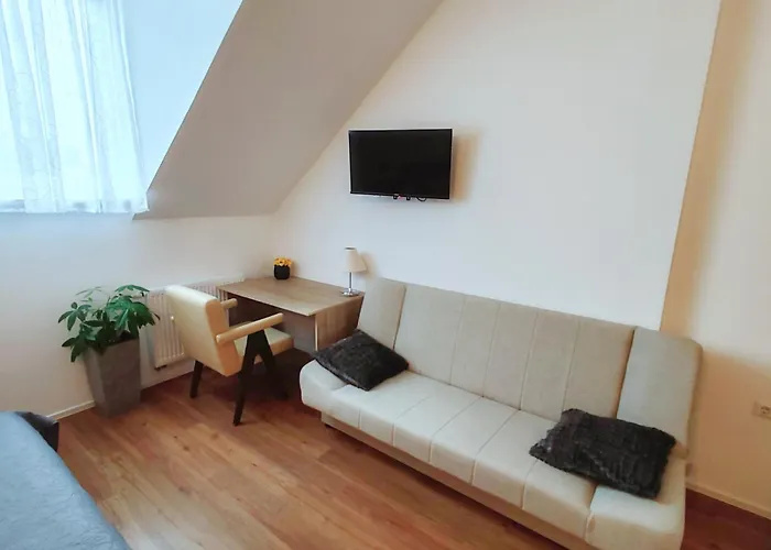 Lucky Center 卢布尔雅那